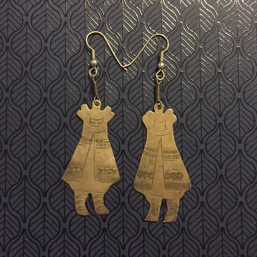 Vintage silver native people earrings